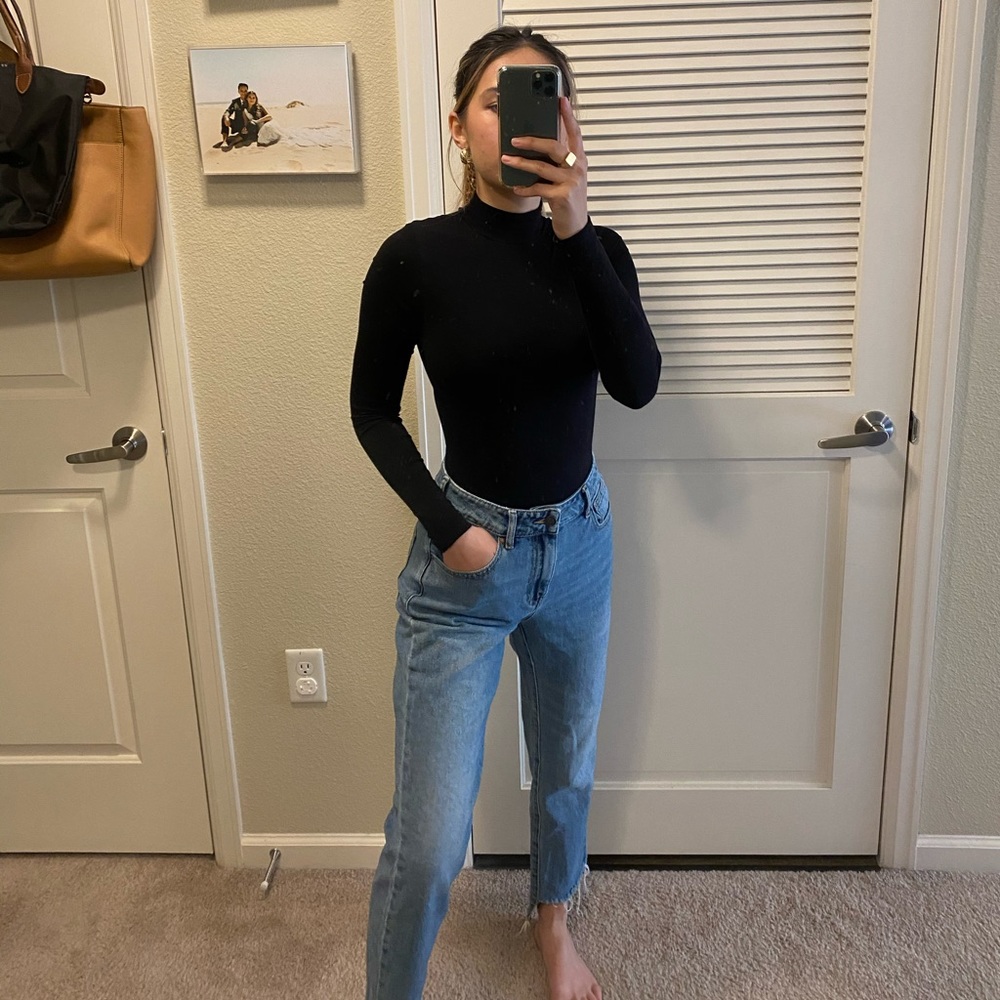 SOLD Pacsun mom jean raw asymmetrical hem - Picture 11 of 11
